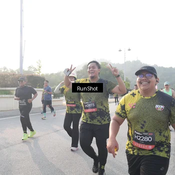 Runner Photo 6853393