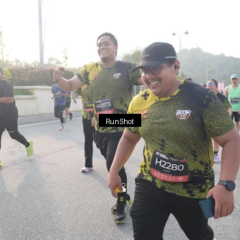 Runner Photo 6853409