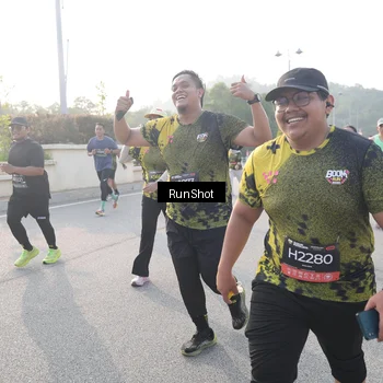 Runner Photo 6853413