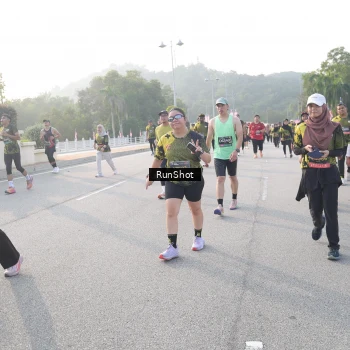Runner Photo 6853430