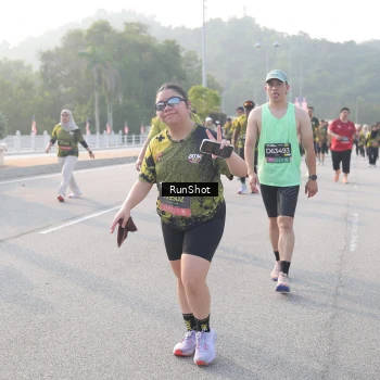 Runner Photo 6853438