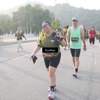 Runner Photo 6853445