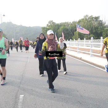 Runner Photo 6853480