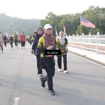 Runner Photo 6853488