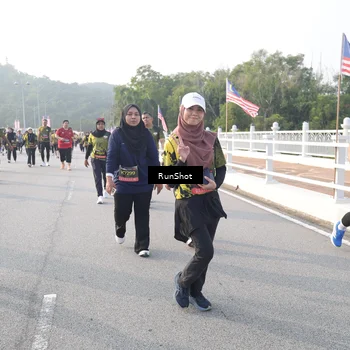 Runner Photo 6853489