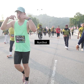 Runner Photo 6853523