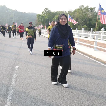 Runner Photo 6853532