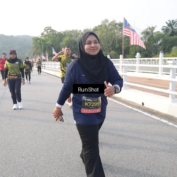 Runner Photo 6853563