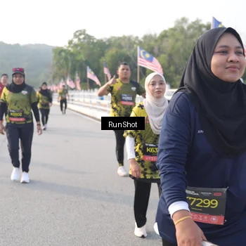 Runner Photo 6853575