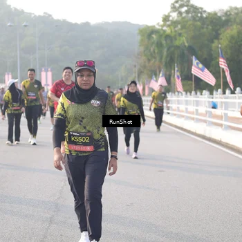 Runner Photo 6853578