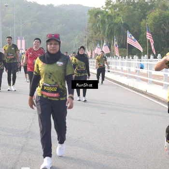 Runner Photo 6853587