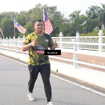 Runner Photo 6853617