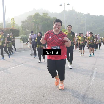 Runner Photo 6853722
