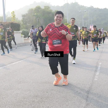 Runner Photo 6853725