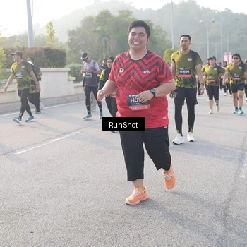 Runner Photo 6853737