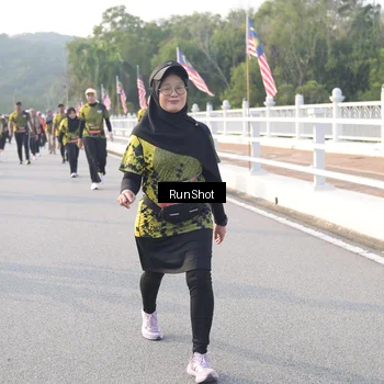 Runner Photo 6853761