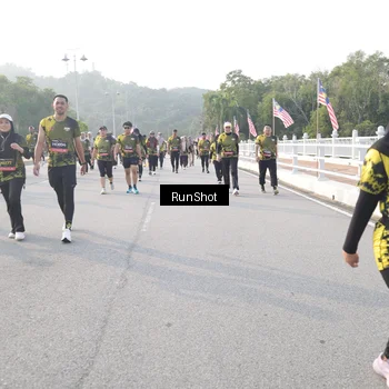 Runner Photo 6853773