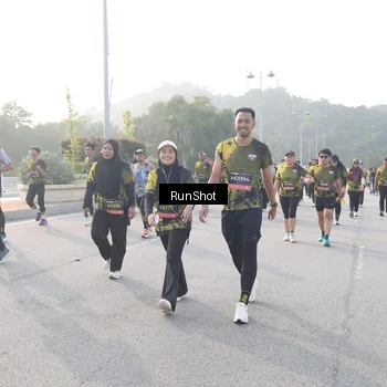 Runner Photo 6853820