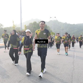 Runner Photo 6853884