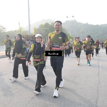 Runner Photo 6853941