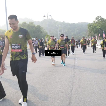 Runner Photo 6854005