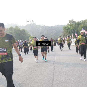 Runner Photo 6854034