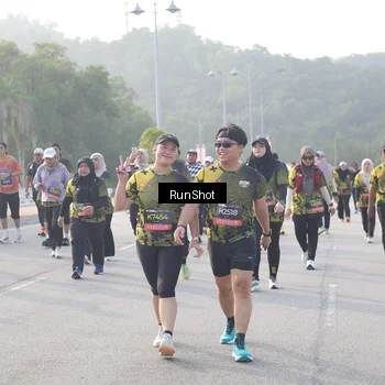 Runner Photo 6854099