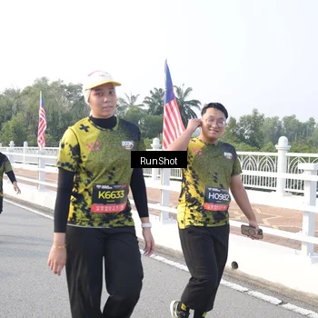 Runner Photo 6854176