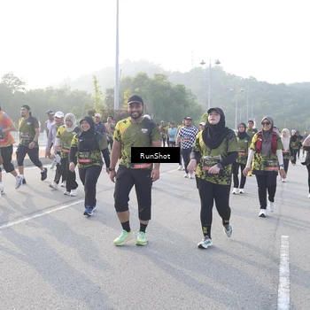 Runner Photo 6854243