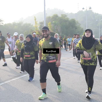 Runner Photo 6854305