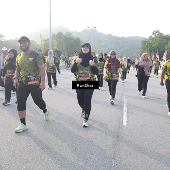 Runner Photo 6854328