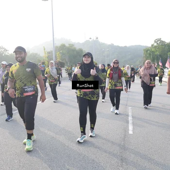 Runner Photo 6854352