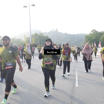 Runner Photo 6854378