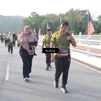 Runner Photo 6854379