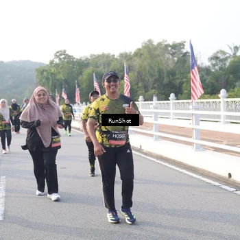 Runner Photo 6854393