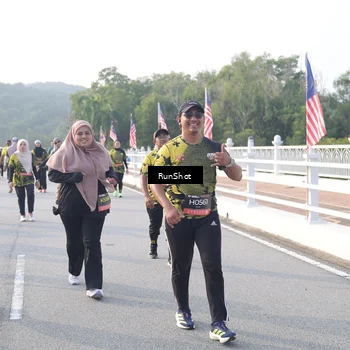 Runner Photo 6854395