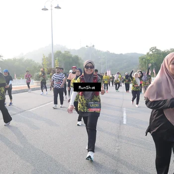 Runner Photo 6854433