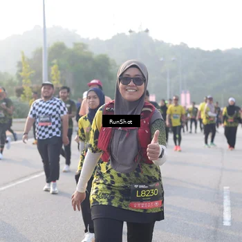 Runner Photo 6854444