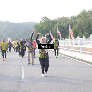 Runner Photo 6854512