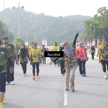 Runner Photo 6854538