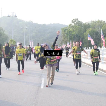 Runner Photo 6854629