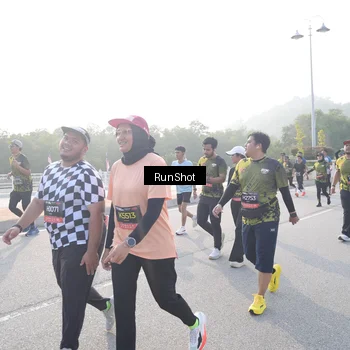 Runner Photo 6854637