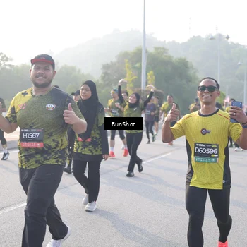 Runner Photo 6854706