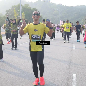 Runner Photo 6854724