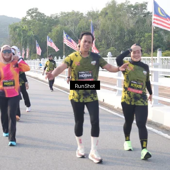 Runner Photo 6854735