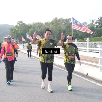 Runner Photo 6854746