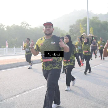 Runner Photo 6854749