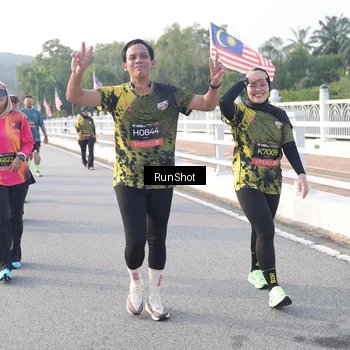 Runner Photo 6854757