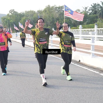Runner Photo 6854758