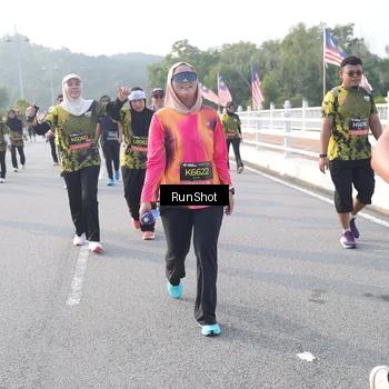 Runner Photo 6854819